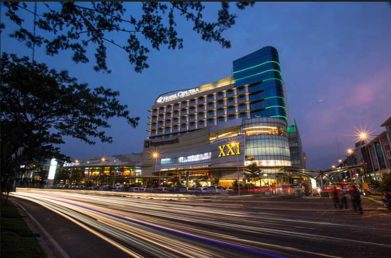 Hotel Ciputra Cibubur Managed By Swiss-Belhotel International Esterno foto